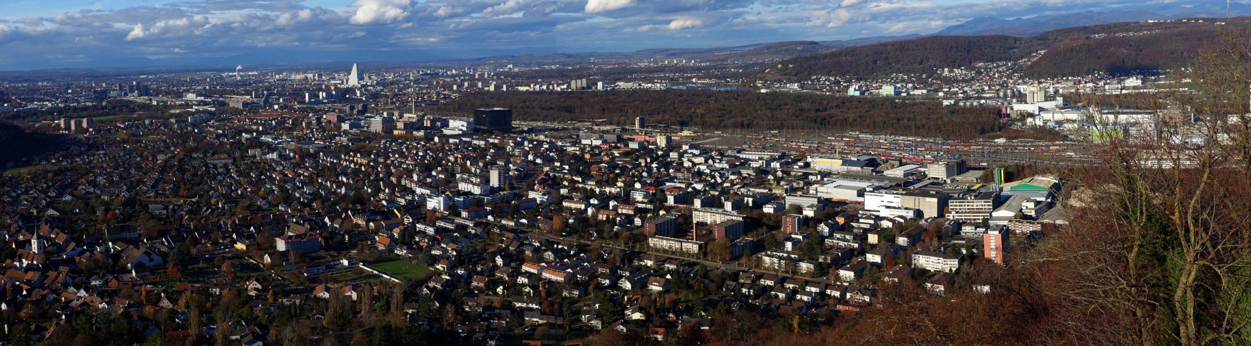 Panorama Aussicht nach Muttenz Basel Schweizerhalle