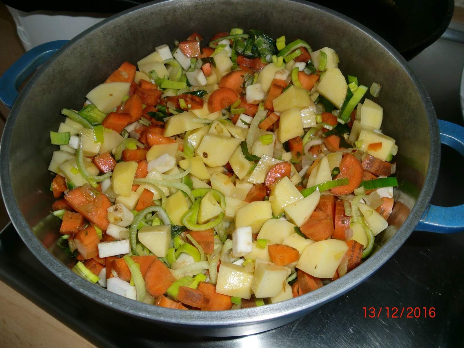 Gemüse f Kartoffelstückchen JPG