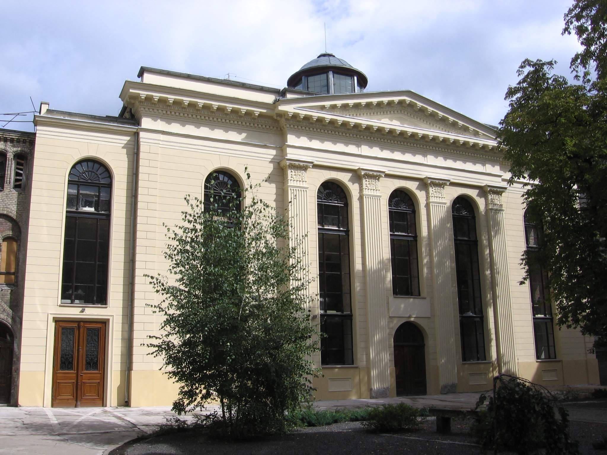 2007White Stork Synagogue27