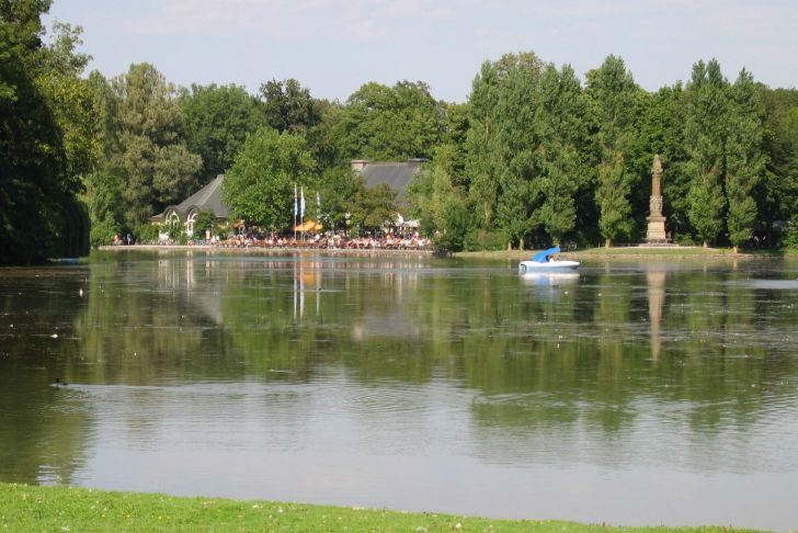 Seehaus Englischer Garten Inspirierend Datei Kleinhesseloher See Mit Denkmal Und Biergarten