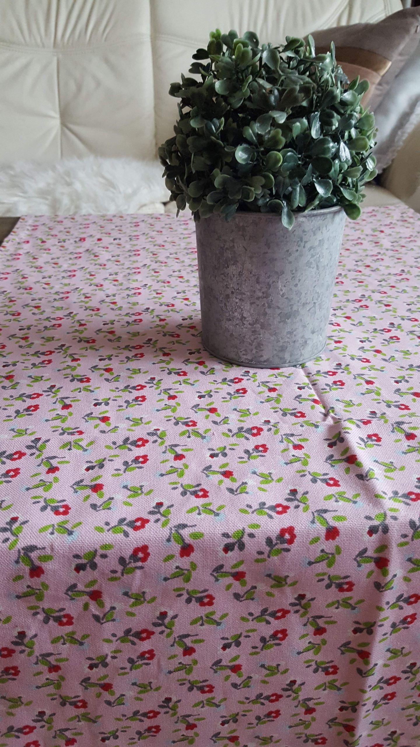 Tischdecke rosa Blumen Krasilnikoff